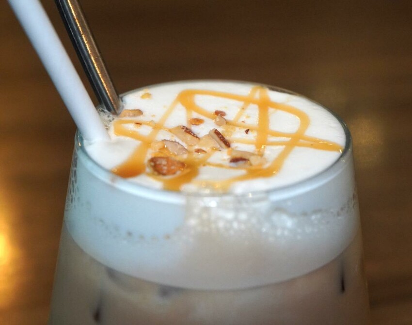 台北信義︱The chips 美式餐廳ATT信義店︱ATT 4 FUN聚餐餐廳推薦，提供豐富多樣的餐點 - 袁彬的美食旅遊筆記