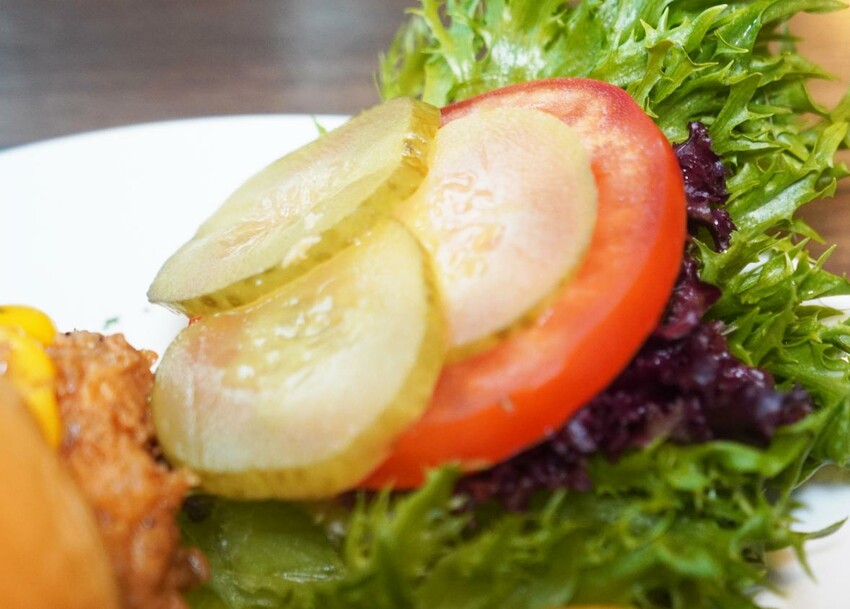 台北信義︱The chips 美式餐廳ATT信義店︱ATT 4 FUN聚餐餐廳推薦，提供豐富多樣的餐點 - 袁彬的美食旅遊筆記