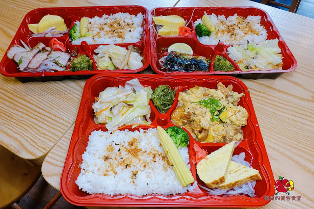 [新竹便當] 花沺日式便當 牛肉丼肉質軟嫩充滿牛香 外脆內多汁唐揚雞 新鮮海鮮搭配Q彈讚岐烏龍炒麵