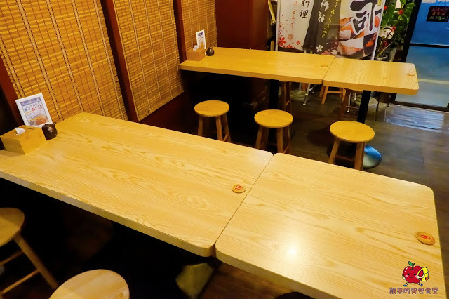 [食記] 新竹北區 - 花沺すし日式料理 海膽手卷滿滿鮮味 焗烤大明蝦鮮味奶香融合 推薦$990套餐的握壽司烤蝦頭飯