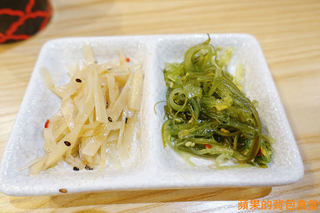 新竹北區 - 花沺すし日式料理 美味親民日本料理 牛肉丼飯滑嫩微甜 鮮甜炙燒握壽司 鮭魚親子丼油脂香海味濃 一訪再訪的首選餐廳