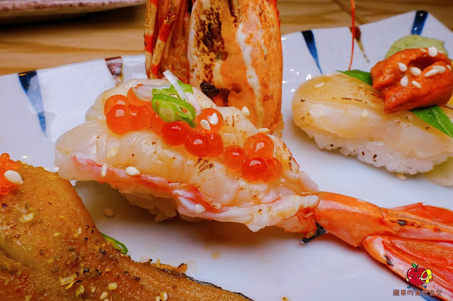 [食記] 新竹北區 - 花沺すし日式料理 海膽手卷滿滿鮮味 焗烤大明蝦鮮味奶香融合 推薦$990套餐的握壽司烤蝦頭飯
