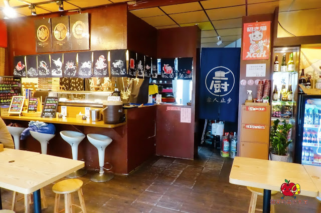 [新竹便當] 花沺日式便當 牛肉丼肉質軟嫩充滿牛香 外脆內多汁唐揚雞 新鮮海鮮搭配Q彈讚岐烏龍炒麵