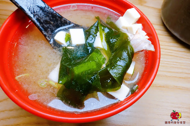 [食記] 新竹北區 - 花沺すし日式料理 海膽手卷滿滿鮮味 焗烤大明蝦鮮味奶香融合 推薦$990套餐的握壽司烤蝦頭飯