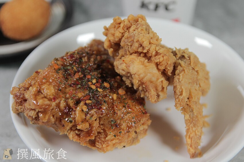 肯德基「酸辣滴咔泰檸脆雞」好吃嗎？記得搭配優惠券喔！