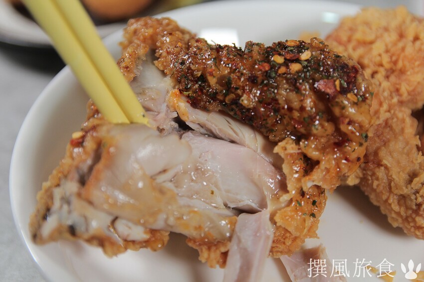 肯德基「酸辣滴咔泰檸脆雞」好吃嗎？記得搭配優惠券喔！