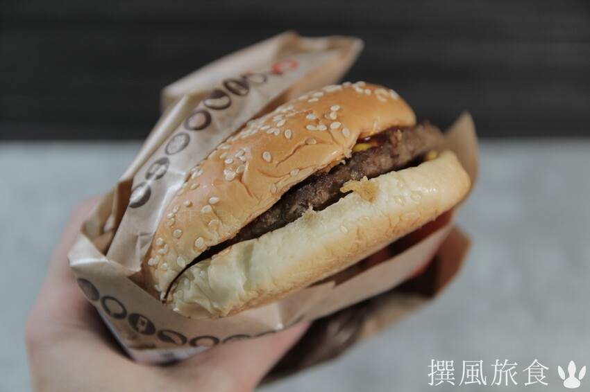 漢堡王「勁濃起士重磅」期間限定4款漢堡好吃嗎？雙層肉排就是爽！