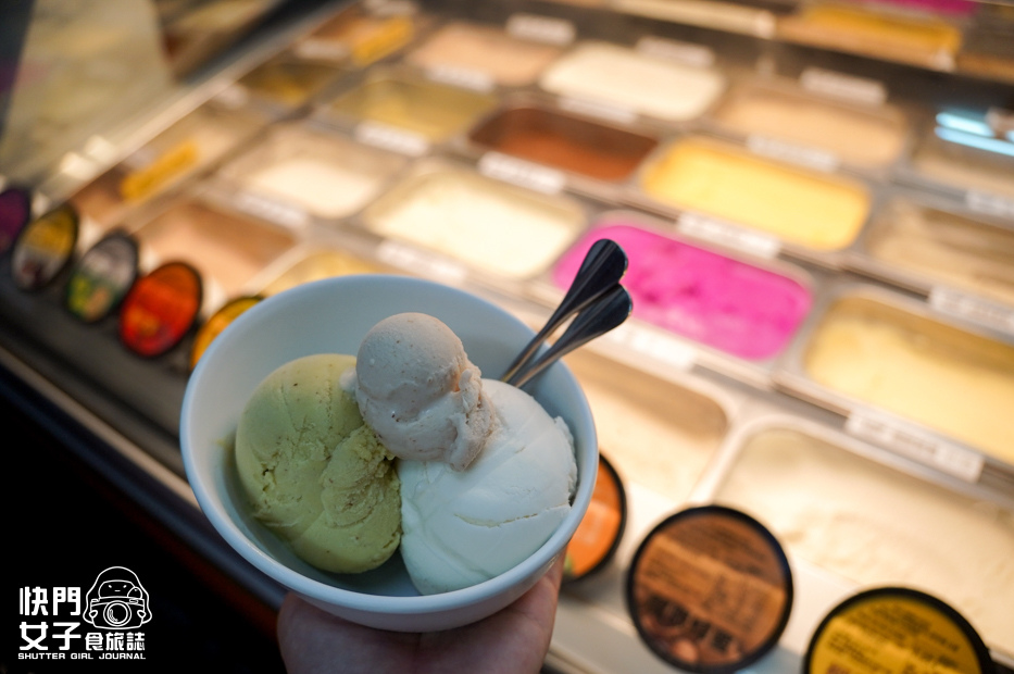 12南投集集鎮美食Scoop冰淇淋霜淇淋超濃招牌山蕉龍眼蜂蜜火龍果.jpg 12南投集集鎮美食Scoop冰淇淋霜淇淋超濃招牌山蕉龍眼蜂蜜火龍果.jpg