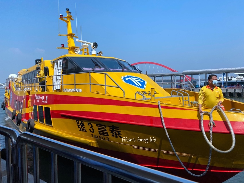 小琉球二天一夜 居琉潛水背包客棧