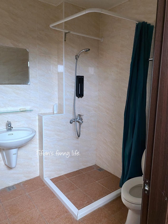 小琉球二天一夜 居琉潛水背包客棧