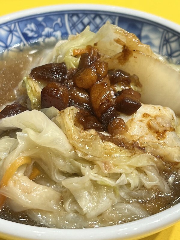 【台灣，台北市，萬華區】台北米其林必比登（MICHELIN Guide Bib Gourmand）～小王煮瓜(小王清湯瓜仔肉)。