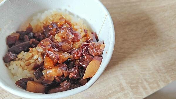 【萬華美食】小王煮瓜｜米其林推薦魯肉飯美食