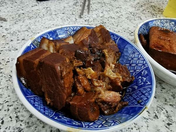 台北市萬華區(台北/萬華)小王清湯瓜仔肉更名為「小王煮瓜」，米其林台北必比登推薦美食