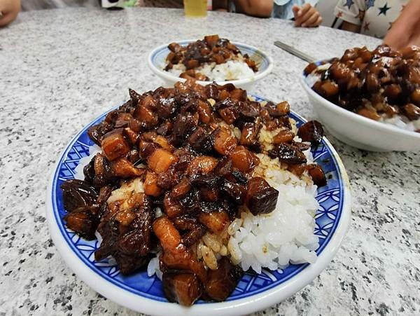 台北市萬華區(台北/萬華)小王清湯瓜仔肉更名為「小王煮瓜」，米其林台北必比登推薦美食