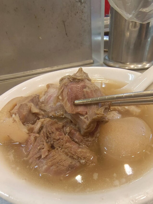 278551.jpg - 【台北.萬華】華西街小吃推薦。小王滷肉飯+瓜仔肉湯&超嫩當歸豬腳湯