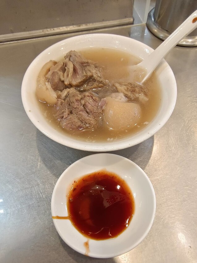 278553.jpg - 【台北.萬華】華西街小吃推薦。小王滷肉飯+瓜仔肉湯&超嫩當歸豬腳湯