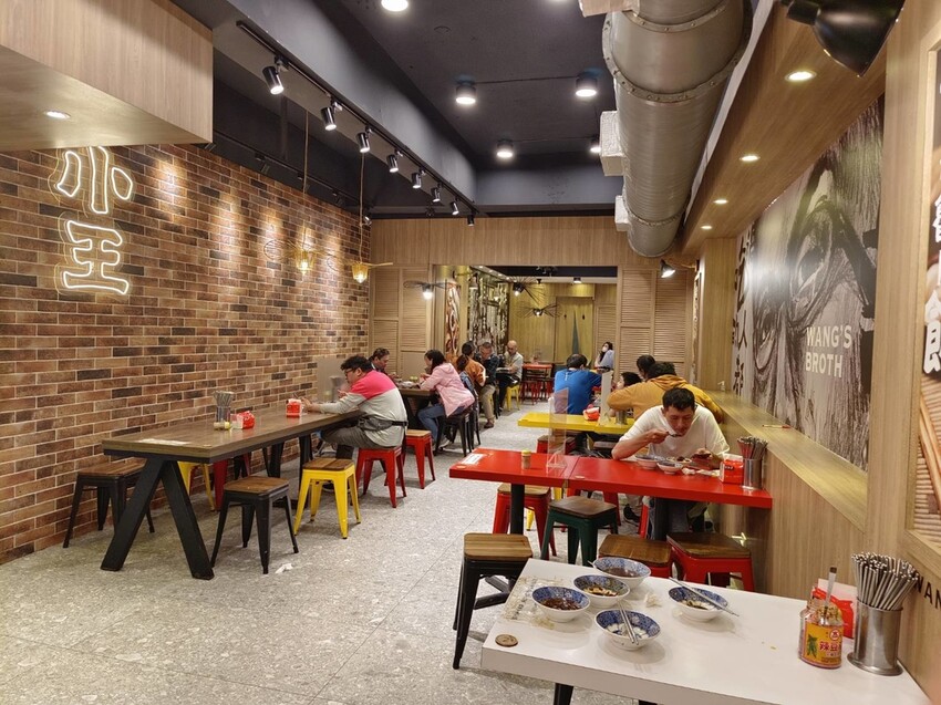 278557.jpg - 【台北.萬華】華西街小吃推薦。小王滷肉飯+瓜仔肉湯&超嫩當歸豬腳湯