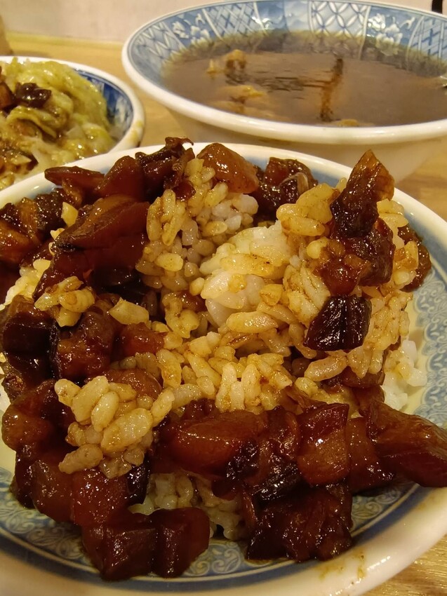 278558.jpg - 【台北.萬華】華西街小吃推薦。小王滷肉飯+瓜仔肉湯&超嫩當歸豬腳湯