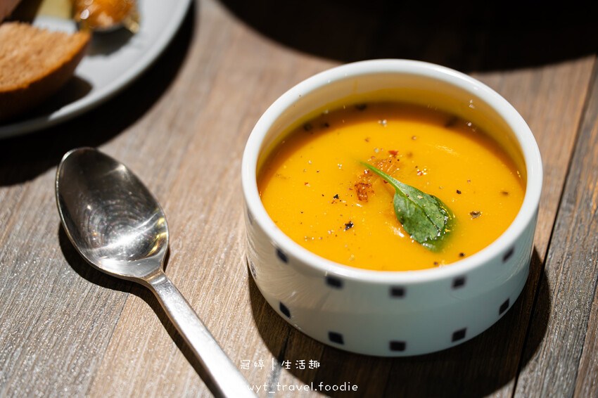 台北內湖不限時餐廳_Tierra Casa Restaura