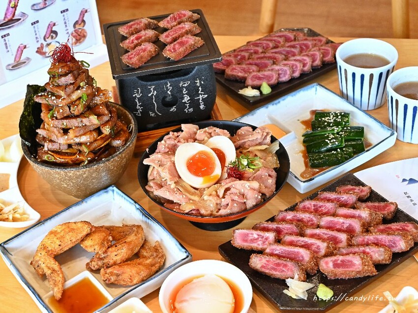 嵐山熟成牛かつ專売｜被甜點耽誤的人氣炸牛排店，絕美草莓甜點限時回歸，錯過再等一年 - 糖糖's 享食生活