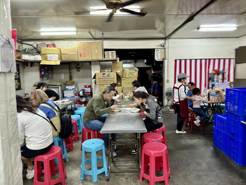 花蓮縣玉里鎮花蓮美食｜玉里橋頭臭豆腐本店，終於造訪了傳說中超美味臭豆腐！！！（花蓮旅遊/台灣小吃）