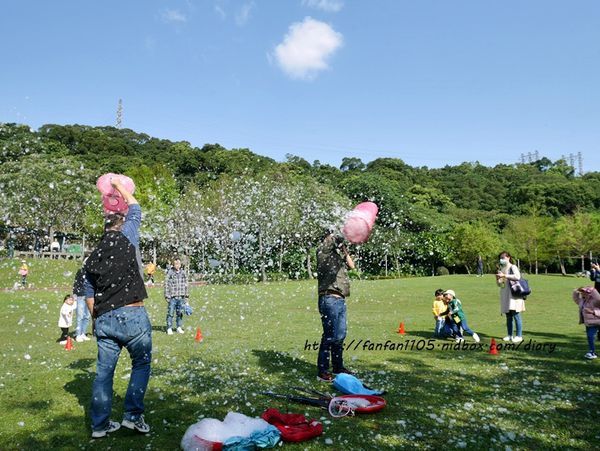 【泡泡奇蹟】泡泡達人許日榮 #無毒泡泡 #泡泡表演 #泡泡派對 沉浸於泡泡中的歡樂時光 (11).JPG 【泡泡奇蹟】泡泡達人許日榮 #無毒泡泡 #泡泡表演 #泡泡派對 沉浸於泡泡中的歡樂時光 (11).JPG