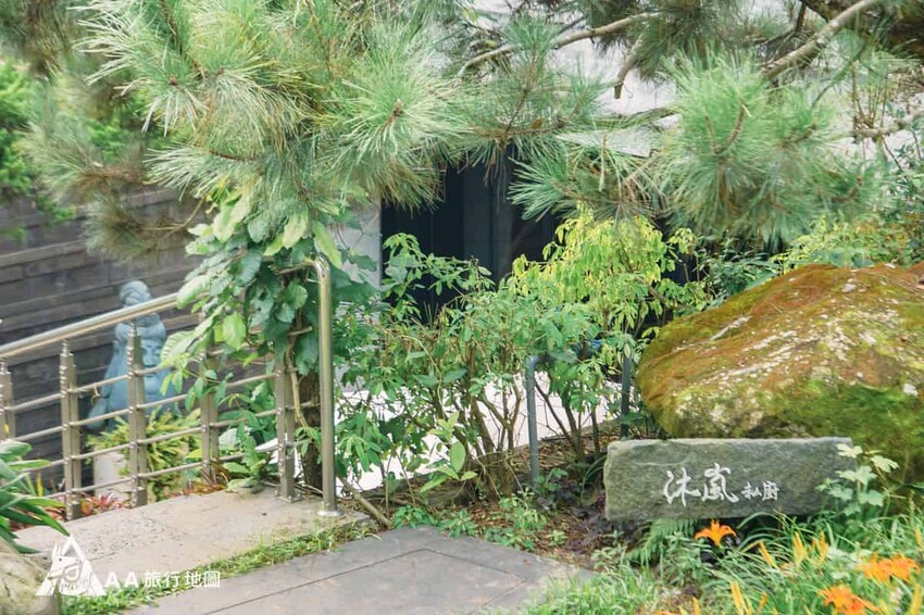 吃晚餐和早餐的私廚也是在Villa區裡面的，不是住客沒辦法進來，擁有很高的隱私性