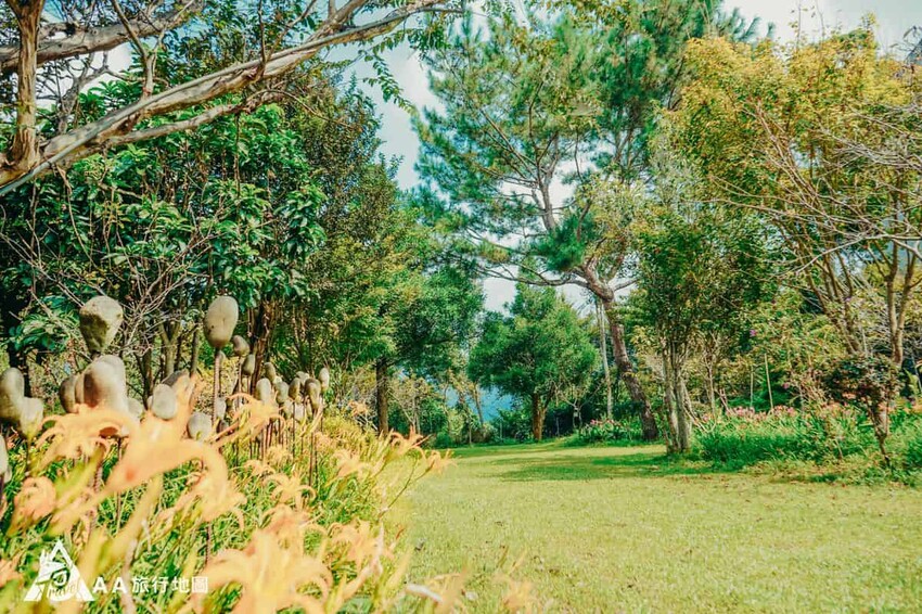 還有許多美麗的小徑拍起來有不一樣的感覺，不妨在來到這邊之後多走走看看，會有不一樣的發現