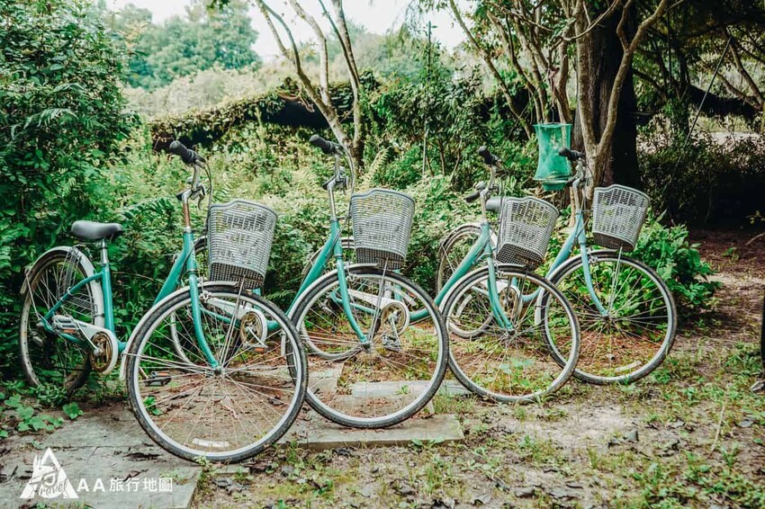 厚食餐廳旁邊就有大人的腳踏車可以借用，如果想要去附近逛逛的很適合