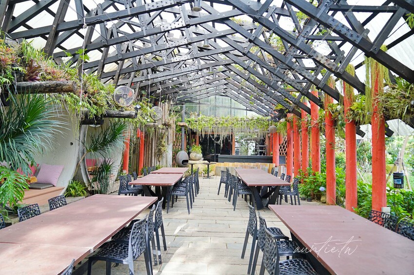 【苗栗】卓蘭|寨酌然 野奢庄園,弍寓奢華頂級Villa,直接住在森林裡,蟲鳴鳥叫自然生態野營區推薦