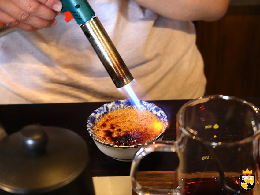 台南咖啡館／隱藏版咖哩飯一週只賣4天／一天限量只賣8份／沒預訂保證吃不到／嚴選食材現點現做／手沖單品咖啡／日式復古老屋