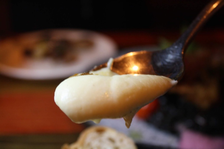 【東區餐酒館推薦】Closet衣櫥餐酒館-台北東區人氣打卡地點,歐洲建築風格瞬間來到歐洲享受美酒與美食Closet Restaurant & Bar