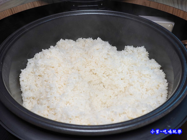 沙鹿鍋小三平價小火鍋白飯.jpg