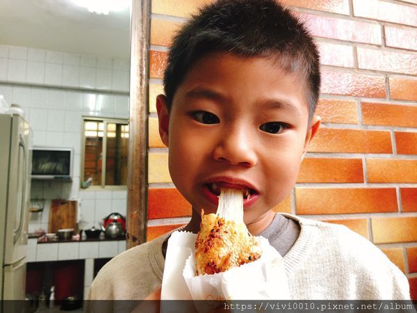 202044_200405_0129.jpg 202044_200405_0129.jpg