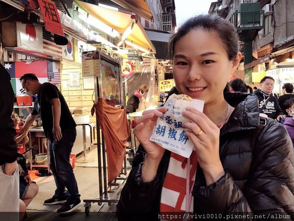 202044_200405_0040.jpg 202044_200405_0040.jpg