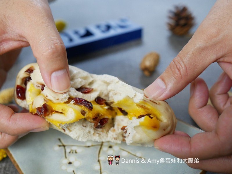 《宅配團購美食》一吃就愛上的老麵酵匠包子饅頭店。招牌金莎包、芋頭捲非吃不可︱新竹好吃的包子饅頭網路訂購宅配到家免出門（影片）