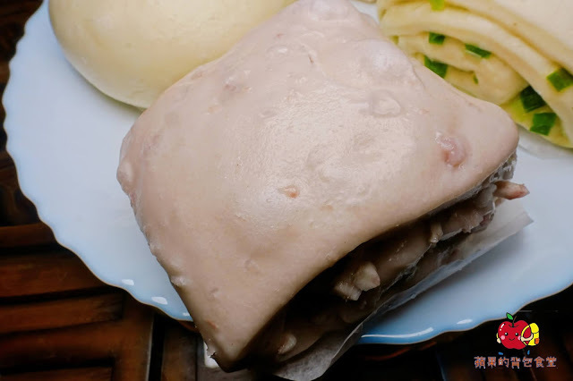 [饅頭包子] 新竹 老麵酵匠 健康養生雜糧堅果捲 新鮮鹹香蔥捲 滿滿乳酪香的優格乳酪包