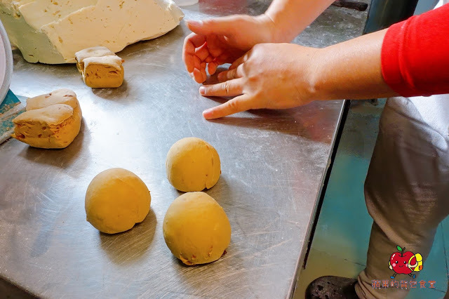 [饅頭包子] 新竹 老麵酵匠 健康養生雜糧堅果捲 新鮮鹹香蔥捲 滿滿乳酪香的優格乳酪包