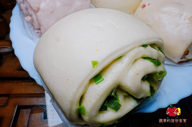 [饅頭包子] 新竹 老麵酵匠 健康養生雜糧堅果捲 新鮮鹹香蔥捲 滿滿乳酪香的優格乳酪包