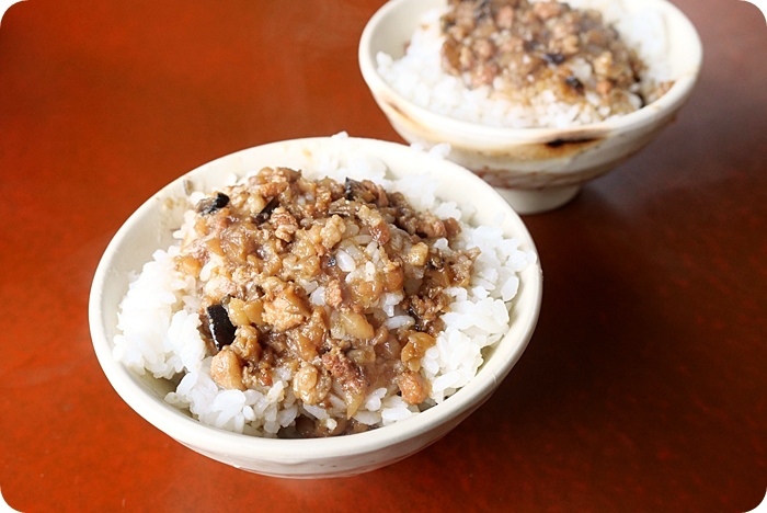 /tmp/phpg5WkvF /tmp/phpg5WkvF