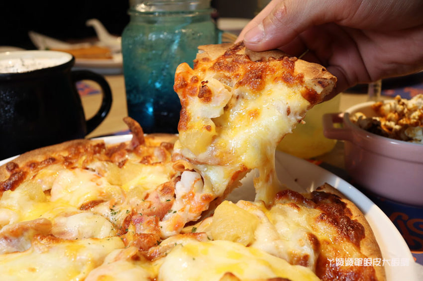 新竹首間室內滑步車主題餐廳！轉圈圈滑步車運動小餐館，情侶也可以來！巨城附近親子餐廳推薦