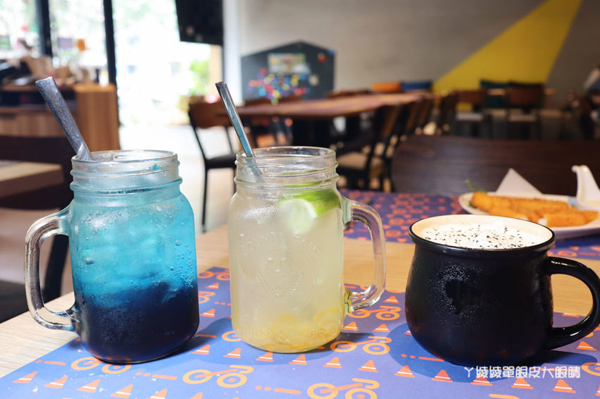 新竹首間室內滑步車主題餐廳！轉圈圈滑步車運動小餐館，情侶也可以來！巨城附近親子餐廳推薦