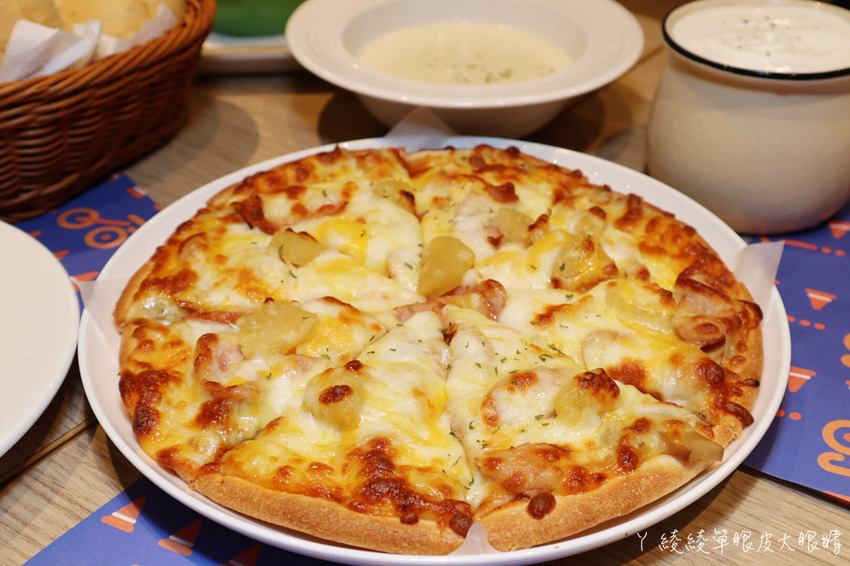 新竹親子餐廳推薦!台灣首間室內滑步車親子餐廳,好吃好玩的轉圈圈滑步車運動小餐館