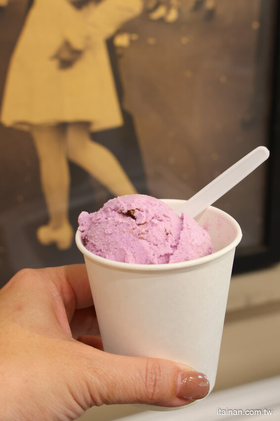 就是怕你吃不飽，全台最大牛排在這裡!~160元起平價大份量排餐，訂位再享9折，無限加麵不加價，自助吧無限享用!台南平價牛排「19House炙燒牛排-安南店」 @台南好Food遊