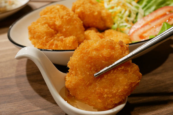 <東區>Ros Thai Taiwan-泰國主廚原汁原味辣椒火山排骨