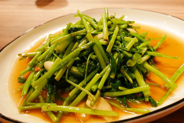 <東區>Ros Thai Taiwan-泰國主廚原汁原味辣椒火山排骨