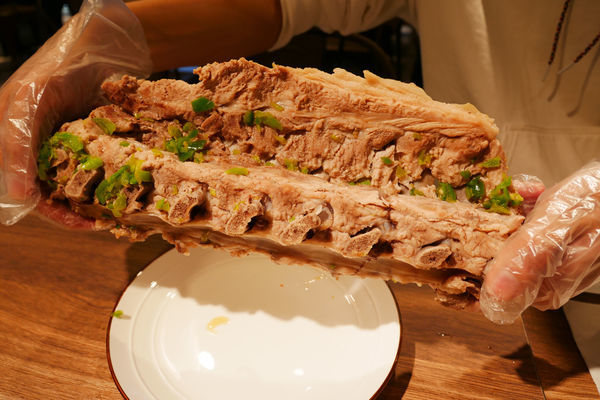 <東區>Ros Thai Taiwan-泰國主廚原汁原味辣椒火山排骨