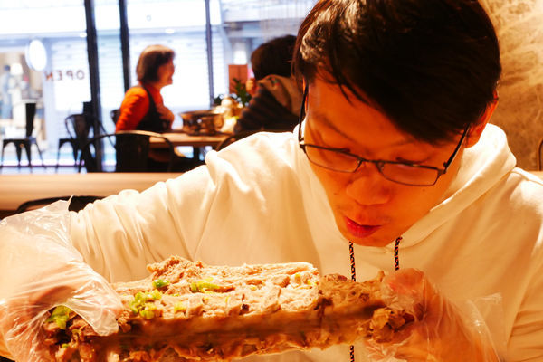 <東區>Ros Thai Taiwan-泰國主廚原汁原味辣椒火山排骨