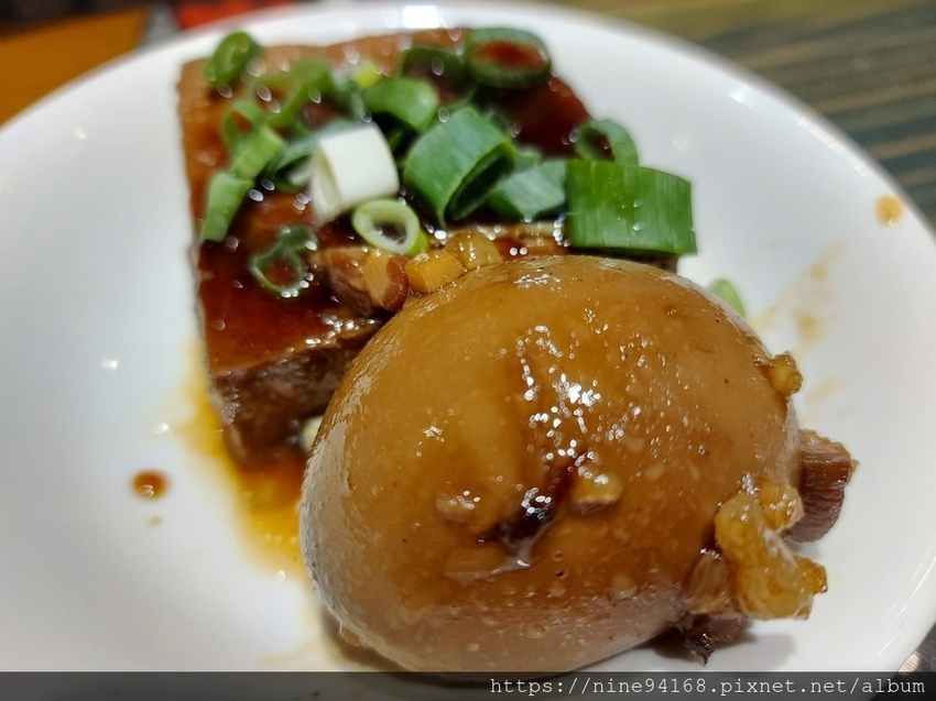 20200307 台中SOGO草悟道中美街_200307_0005.jpg