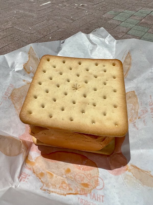 【台灣，嘉義市，東區】顏值高的文青冰店～一涼製冰所。（嘉義美食/嘉義冰店）